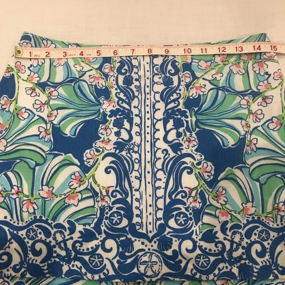 Lilly Pulitzer Tate Mini Skirt in Bay Blue Coasting Print - Size 4 - Picture 4 of 12